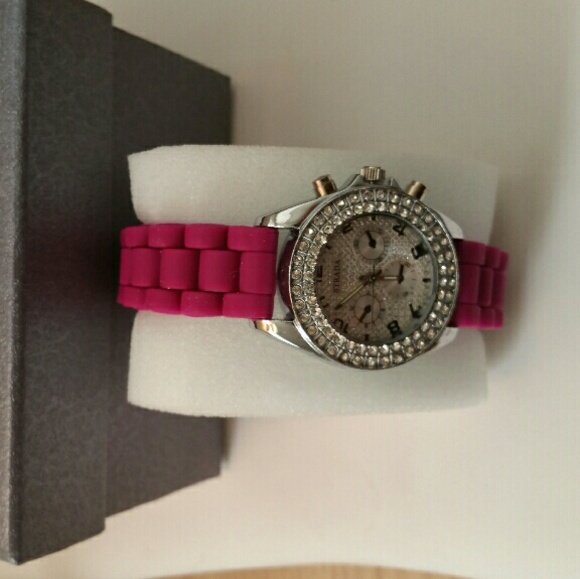 Strada Austrian Crystal Japanese Movement Watch