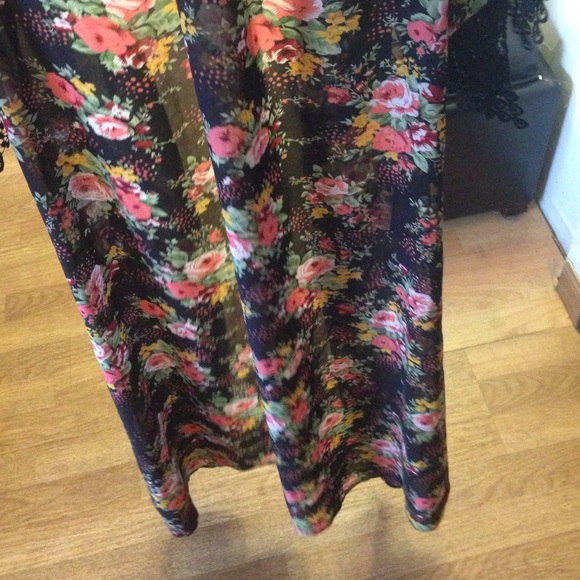 LONG LACE kimono - Picture 4 of 4