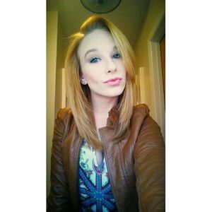 Meet your Posher, Bethany