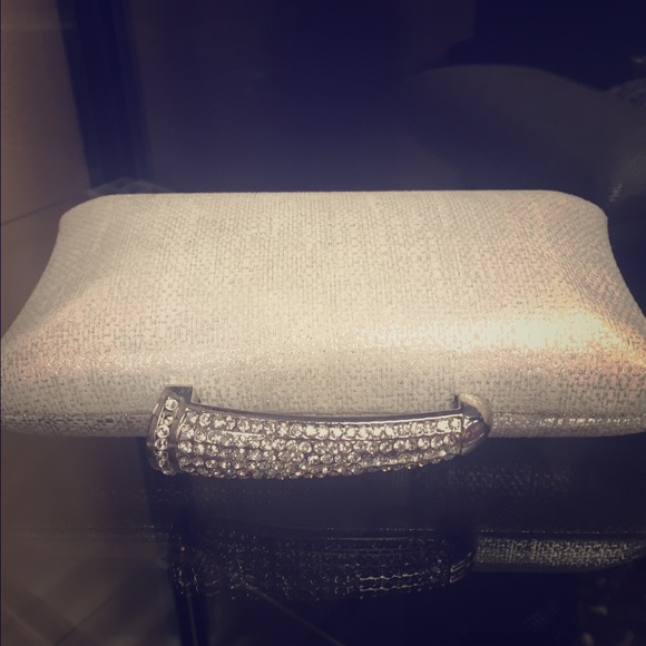 Silver clutch