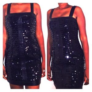 🎉HP🎉  Mini vintage sequins dress