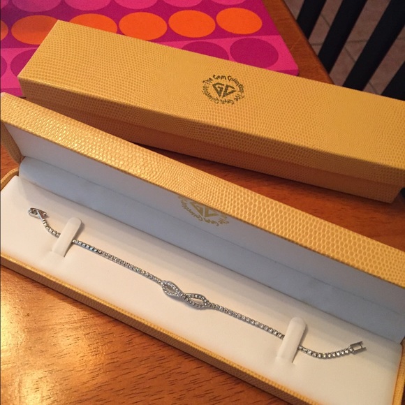 Gem Collection infinity braclet
