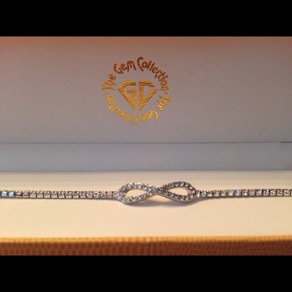 Gem Collection infinity braclet - Picture 2 of 2