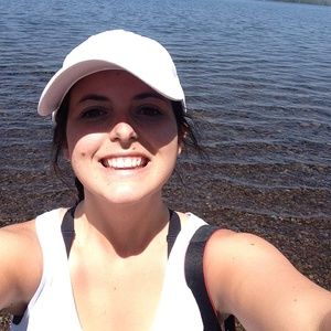 Meet your Posher, Courtney