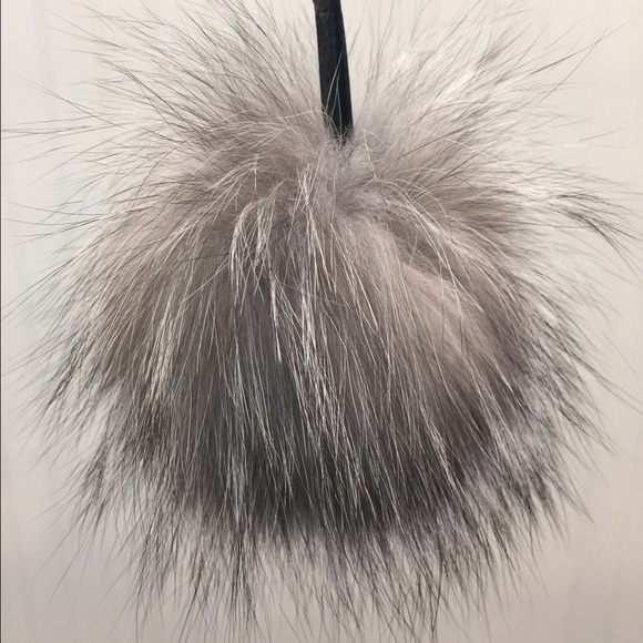 Silver fox key chain