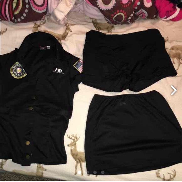 FBI costume