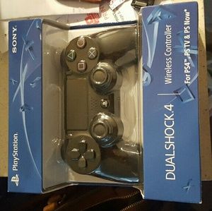 Sony Playstation 4 Controller (brand new)