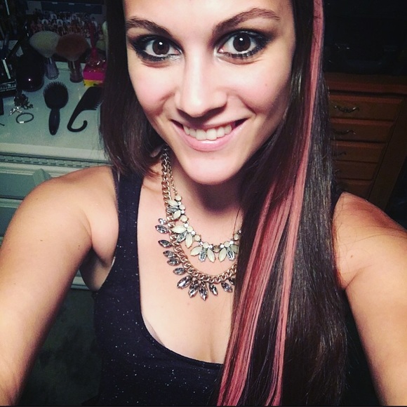 Meet your Posher Morgan - Picture 2 of 4