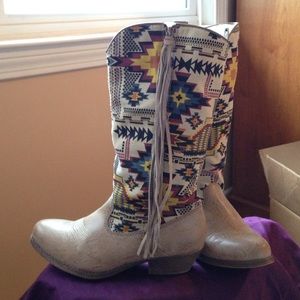 Tribal Print Big Buddha Boots