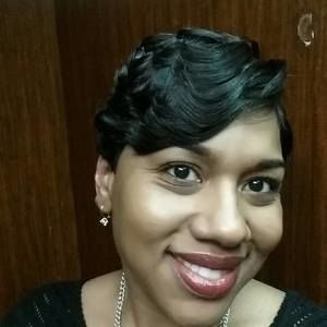 Meet your Posher, Danyelle