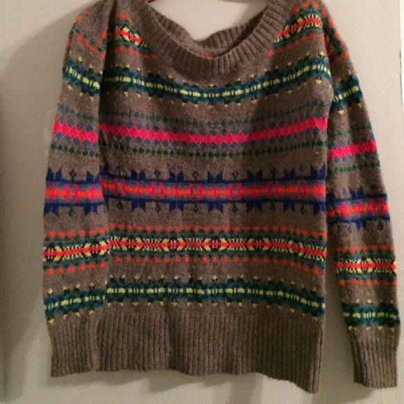 Cute sweater!