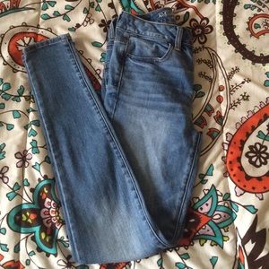 NWOT AE High Rise Jegging