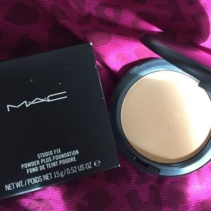 Mac studio fix powder foundation NC42