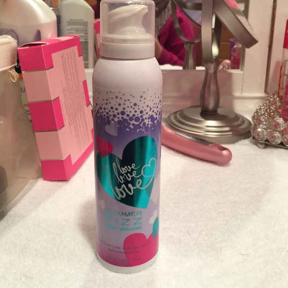 bath and body works other shimmer fizz poshmark bath and body works fizz