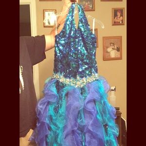 Beautiful dress. Worn once.