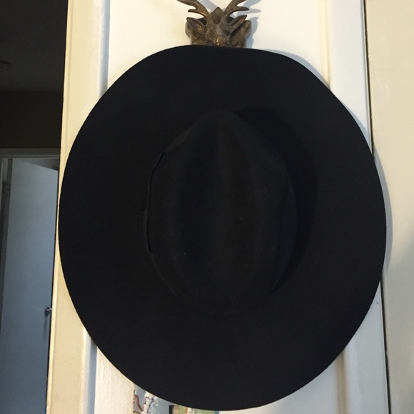 S-M wool hat