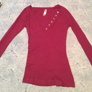 ❤️heart button shirt❤️