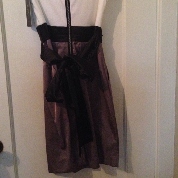 CLASSY DRESS - Picture 4 of 4