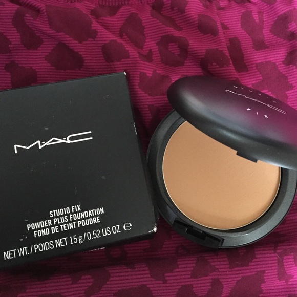 Mac studio fix powder foundation NC43
