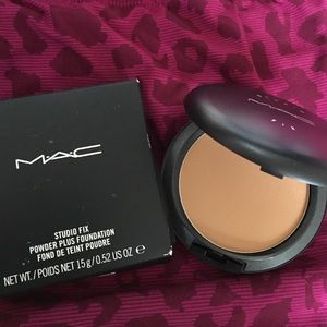 Mac studio fix powder foundation NC43