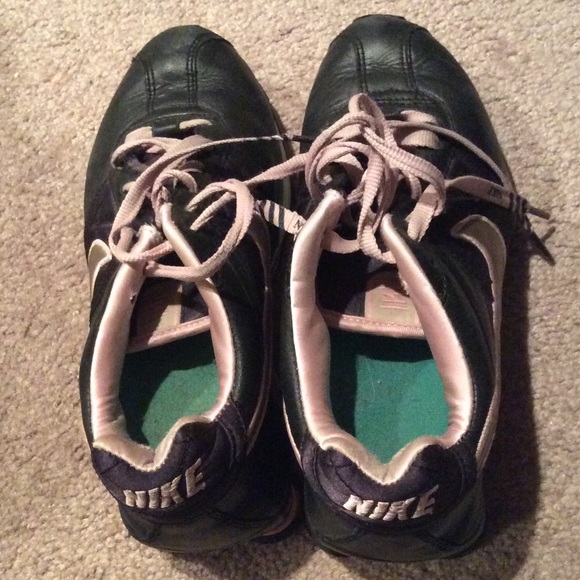 Black and Pink Nike Shox/negotiate/make offer