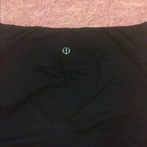 Lululemon regular wunder under size 6