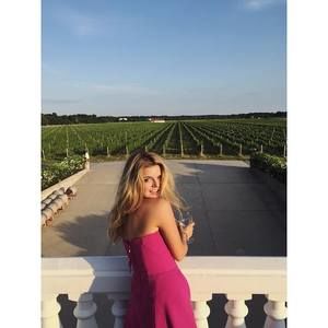 Meet your Posher, Taylor