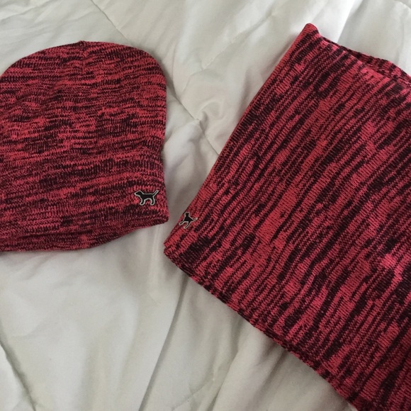 PINK beanie and scarf