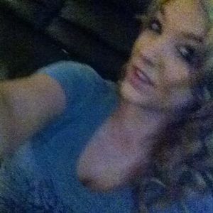 Meet your Posher, Brittney