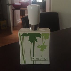 B&BW White Citrus Perfume