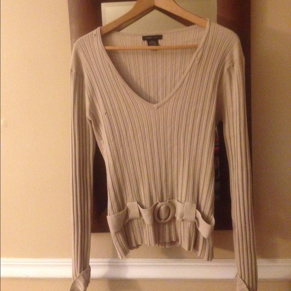 Bcbg sweater