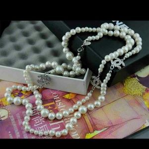 Never Used Pearl necklace with Sliver Hardware