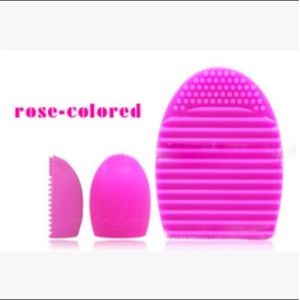 Brand new! rose colored cosmetic brush cleaner! 💖