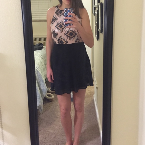 Francesca's party dress - Picture 4 of 4