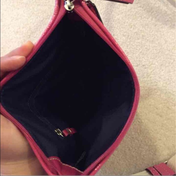 Authentic Coach Pink Leather Purse - Picture 4 of 4