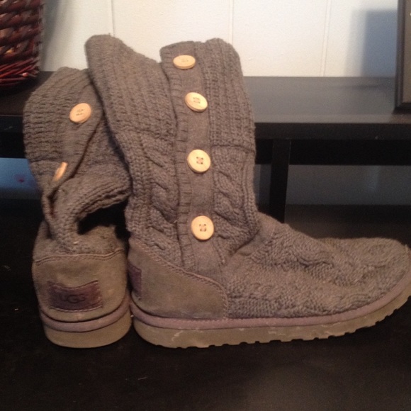 Uggs- gray, sweater top with four buttons