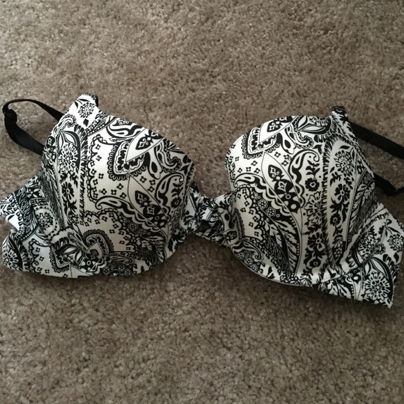 Victoria secret 36A bra