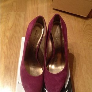Bundle deal Nine West  high heels 2  pair