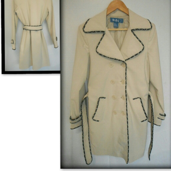 White Moon Cream Colored Trench Coat - Picture 3 of 4