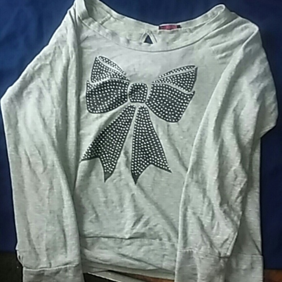 Ribbon sweater - Picture 1 of 3