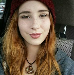 Meet your Posher, Haley