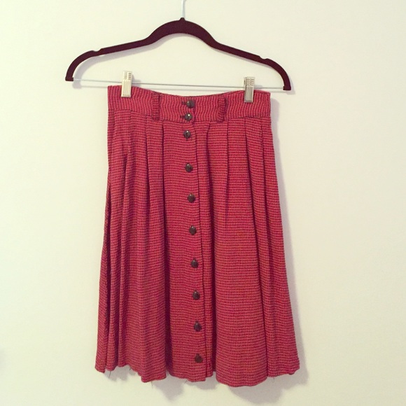 Vintage black and red checkered school girl skirt