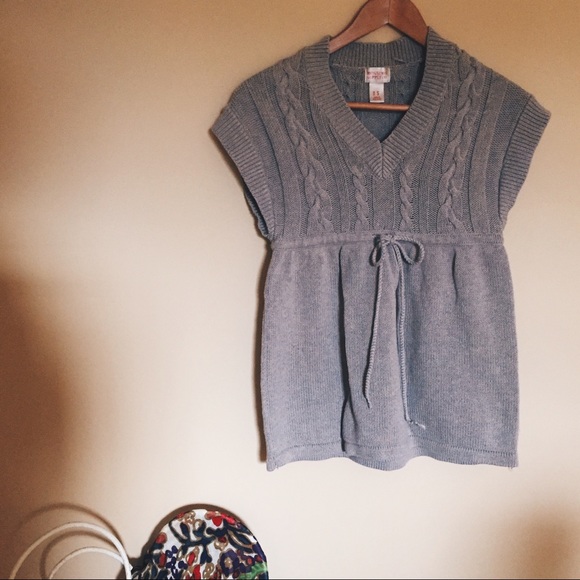 ❌SOLD❌ Short Sleeved Sweater Tunic