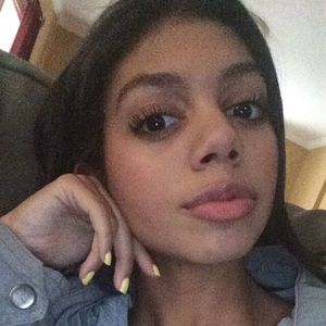 Meet your Posher, Jasmine