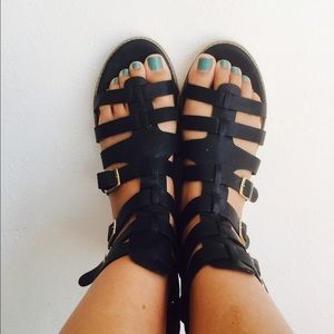 Strappy black sandals w/ gold buckles