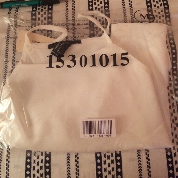 NEW forever 21 white top
