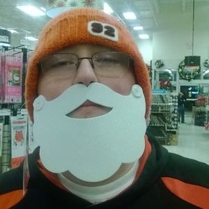 Meet your Posher, Thomas