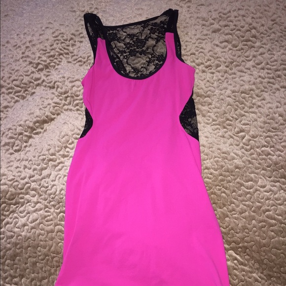 Bebe lace bodycon dress