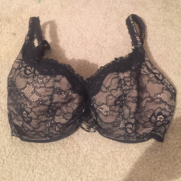 Frederick's of Hollywood 32 DDD/F Lace Bra