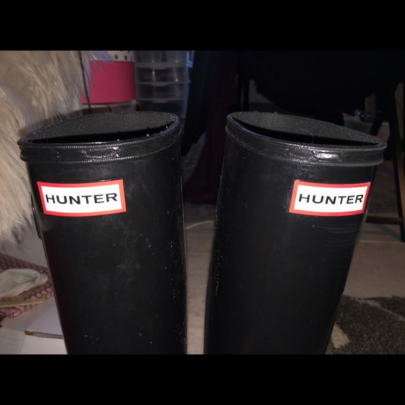 Size 8 tall Black Gloss hunter boots